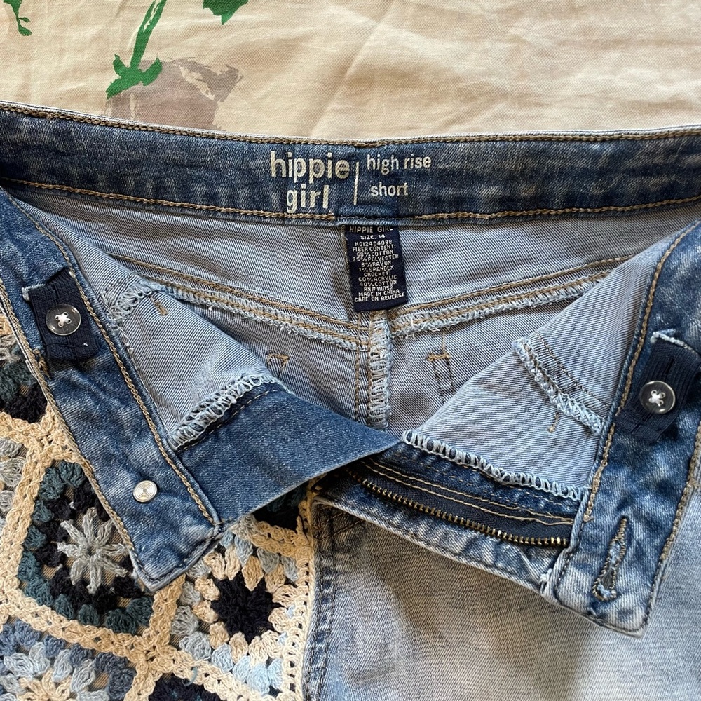 Denim Crochet Patchwork Girl's Shorts - Picture 4 of 4